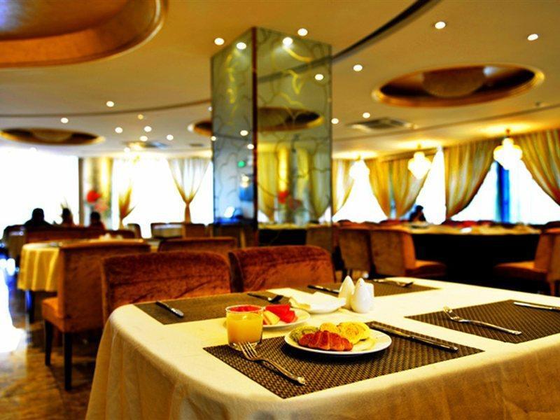 Kingtown Hotel Hongmei เซี่ยงไฮ้ ภายนอก รูปภาพ