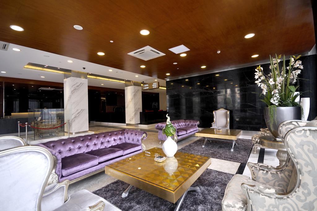 Kingtown Hotel Hongmei เซี่ยงไฮ้ ภายนอก รูปภาพ