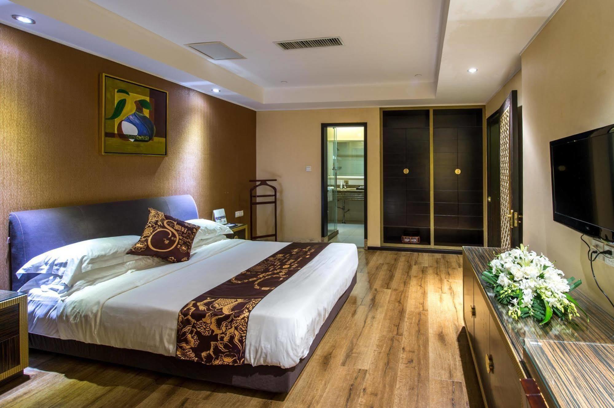 Kingtown Hotel Hongmei เซี่ยงไฮ้ ภายนอก รูปภาพ